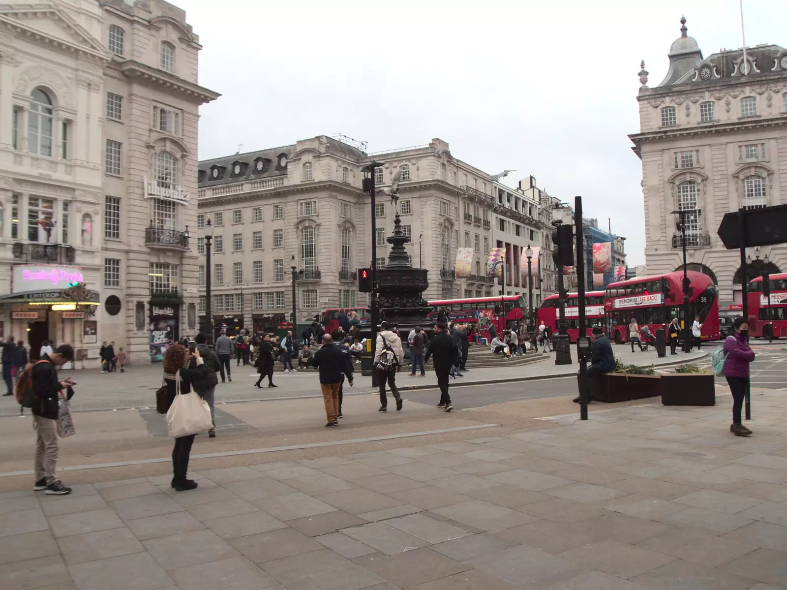 A quick view of Picadilly Circus and Eros, from Cameraphone Randomness and The Crystal Maze, London - 21st October 2021