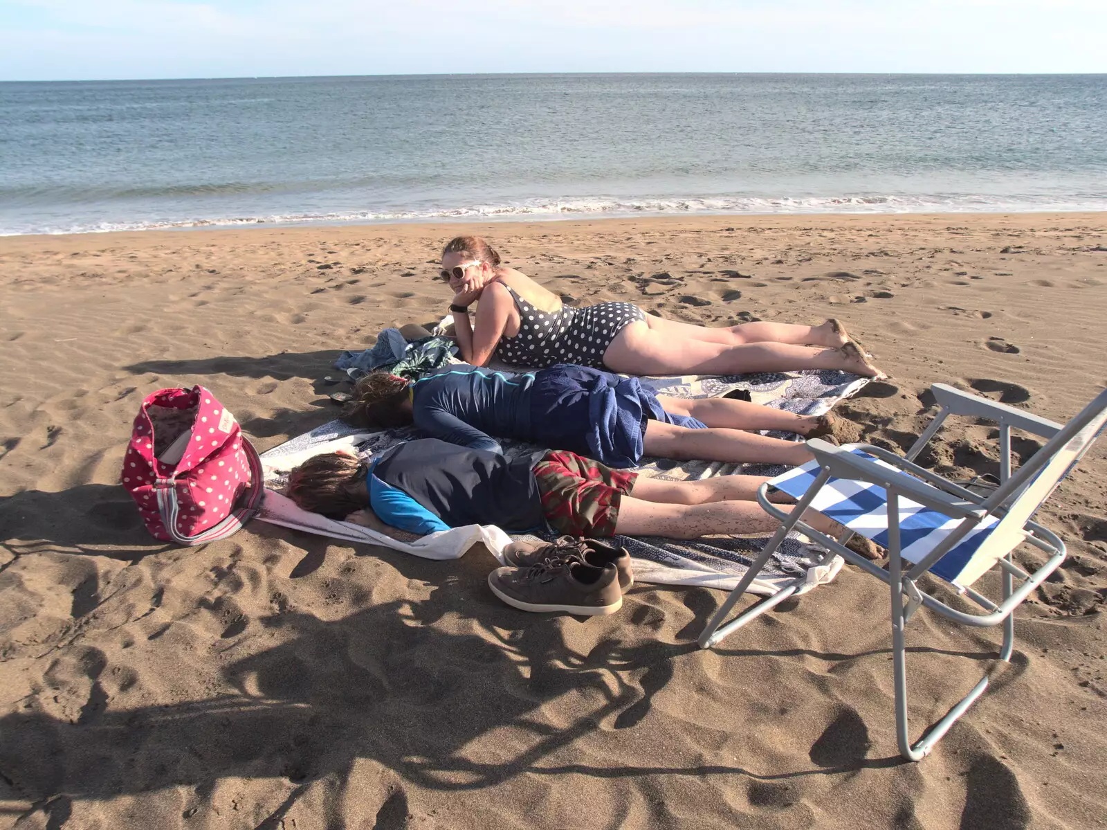 The gang on the beach, from The Volcanoes of Lanzarote, Canary Islands, Spain - 27th October 2021