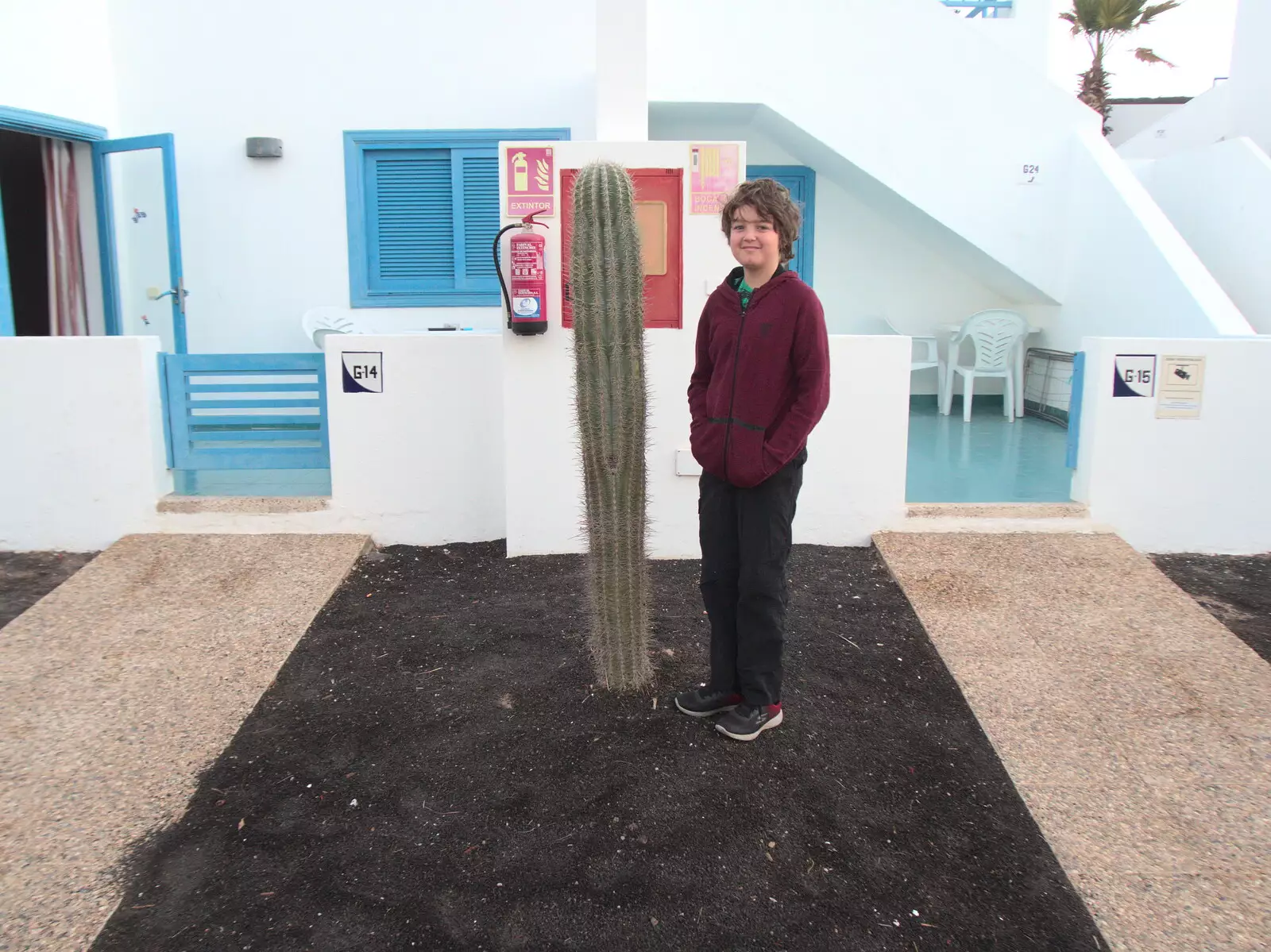 Fred stands next to a cactus, from The Volcanoes of Lanzarote, Canary Islands, Spain - 27th October 2021