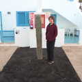 2021 Fred stands next to a cactus