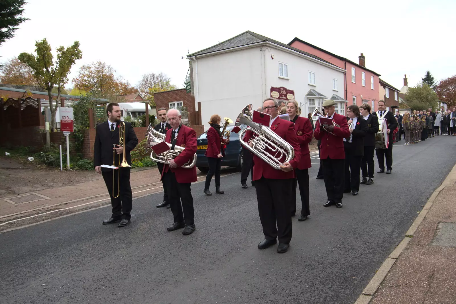 The GSB in formation, more or less, from The GSB and Remembrance Day Parades, Eye and Botesdale, Suffolk - 14th November 2021