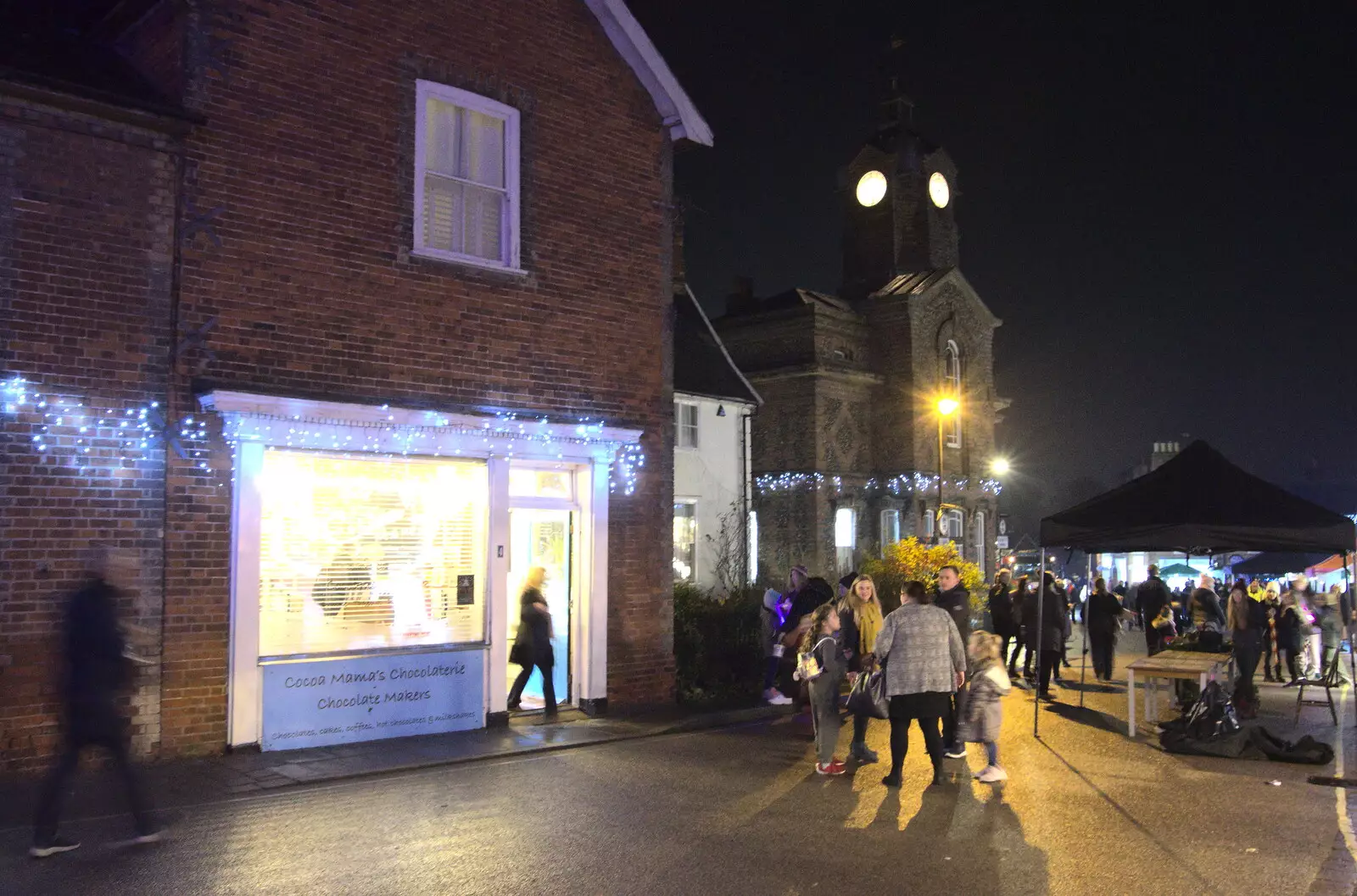 Cocoa Mama and the town hall, from The Eye Lights Switch On, Eye, Suffolk - 3rd December 2021