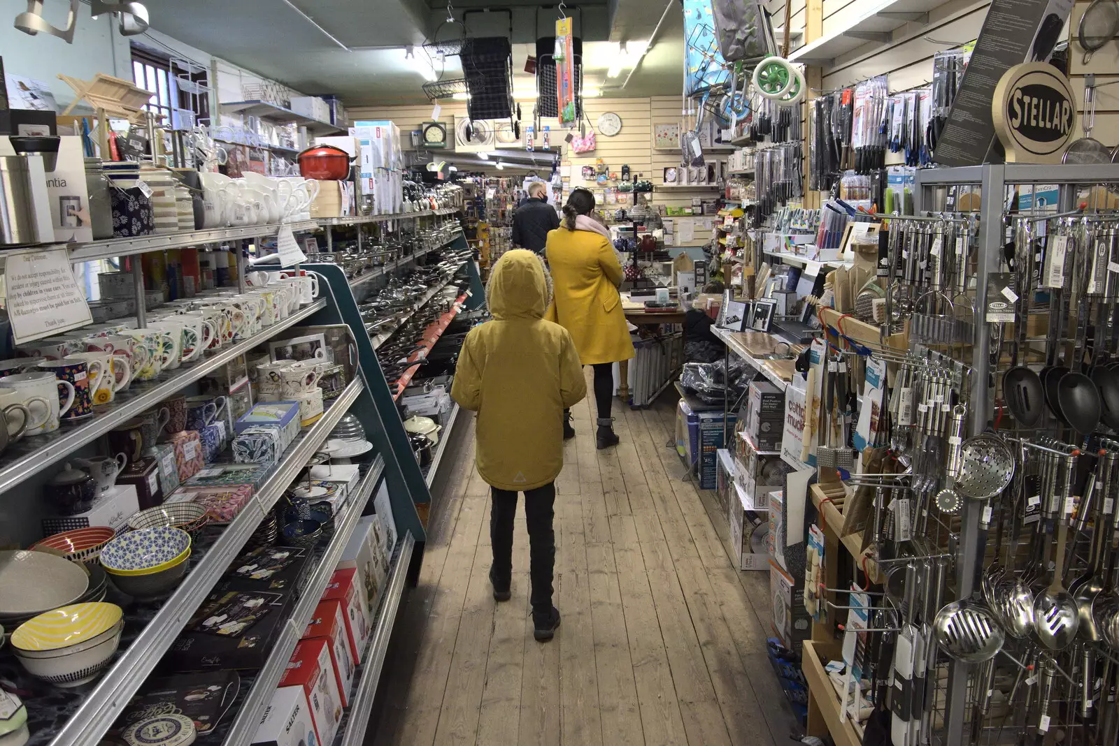 Classic old-school ironmongers: Larter and Ford, from GSB Carols and Beer With the Lads, Thornham and Thorndon, Suffolk  - 18th December 2021