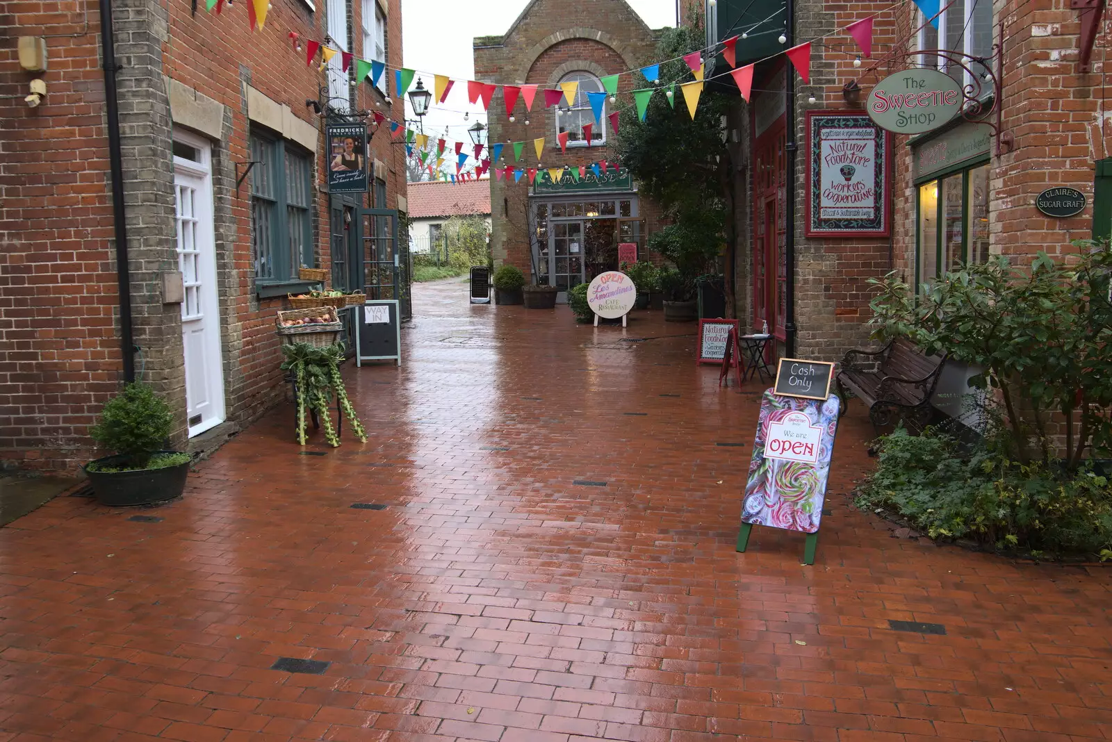 The wet tiles of Norfolk Yard, from GSB Carols and Beer With the Lads, Thornham and Thorndon, Suffolk  - 18th December 2021