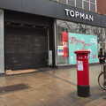 Topman is shuttered up, Scooters and a Bit of Christmas Shopping, Eye and Norwich, Norfolk - 23rd December 2021