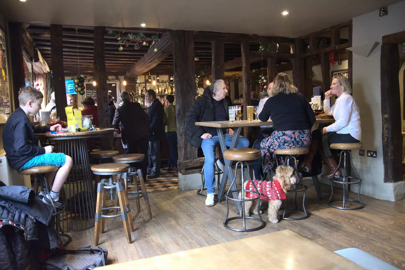 Christmas lunch drinking in the Oaksmere, from Christmas Day at Home, Brome, Suffolk - 25th December 2021