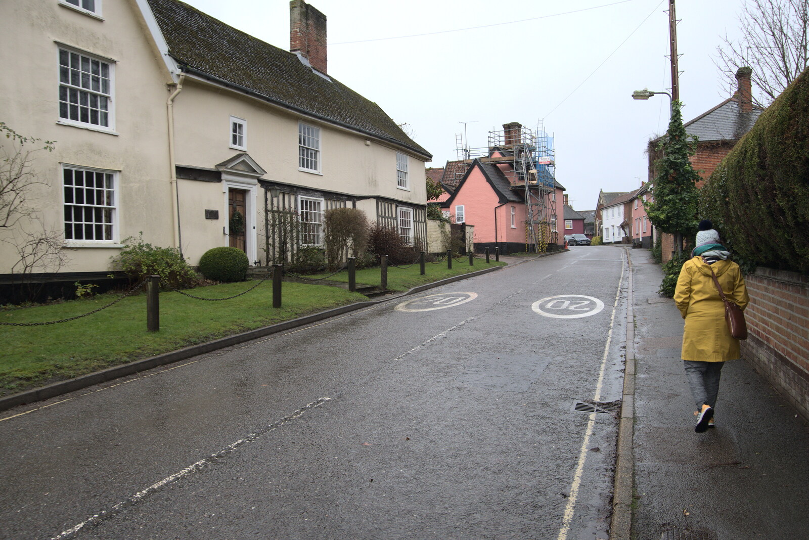 Isobel walks along Castle Street from New Year's Day, Brome, Suffolk - 1st January 2022