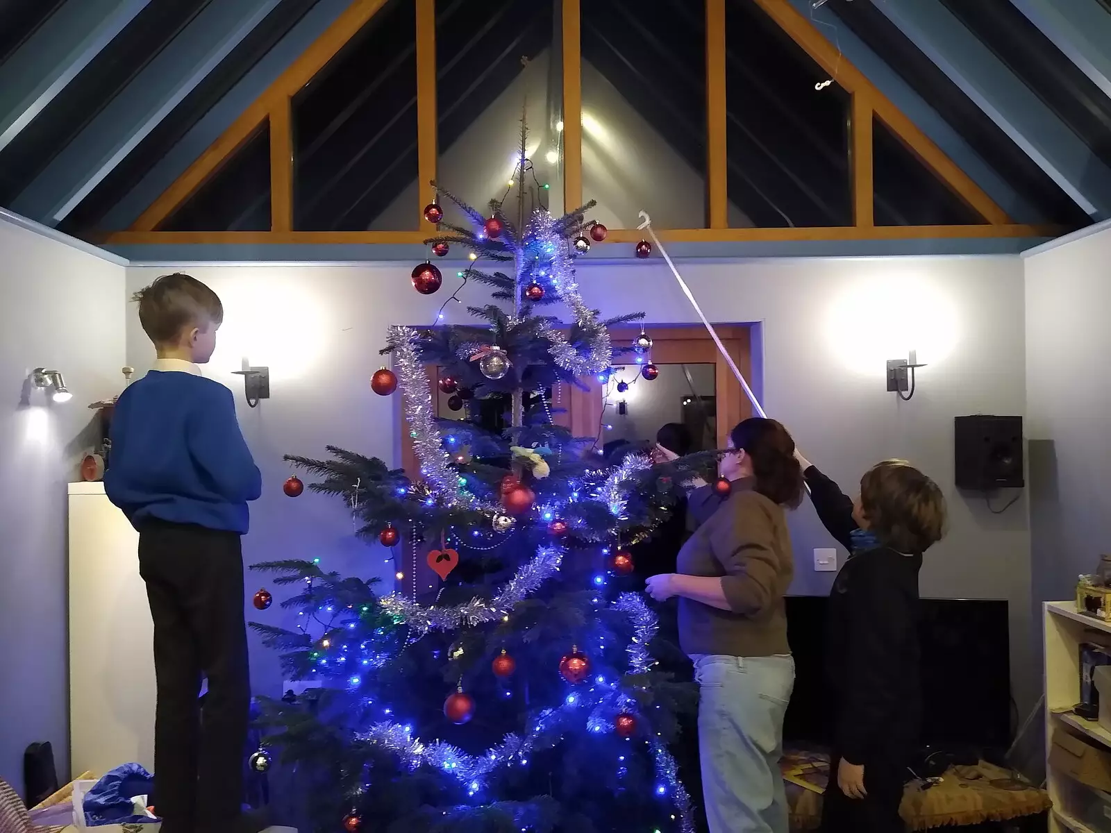 Fred uses a loft opener to load up some baubles, from Dinner at the Oaksmere and a Ride to Eye, Suffolk - 5th January 2022