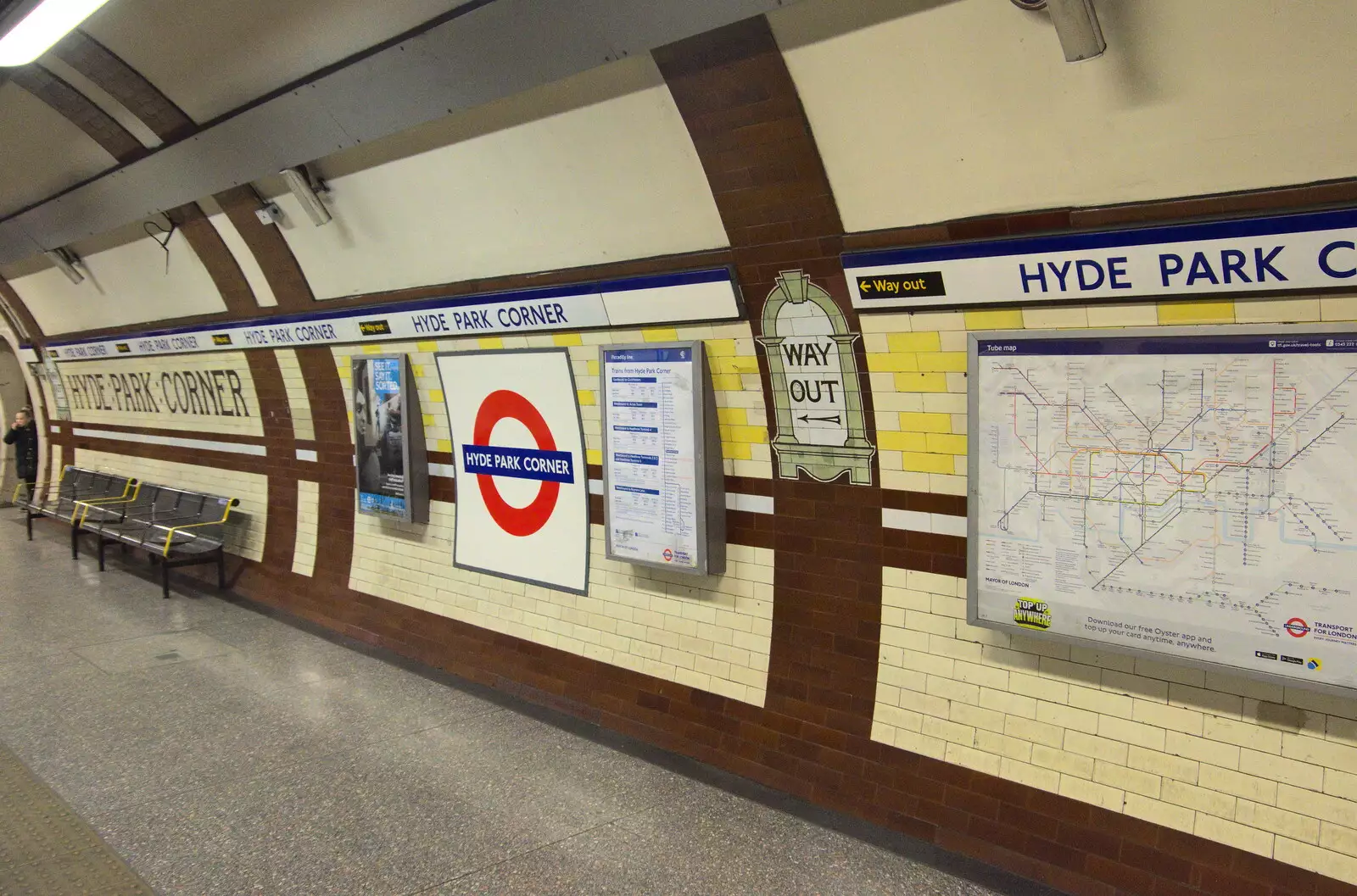 Hyde Park Corner's original tiling, from A Trip to the Natural History Museum, Kensington, London - 15th January 2022