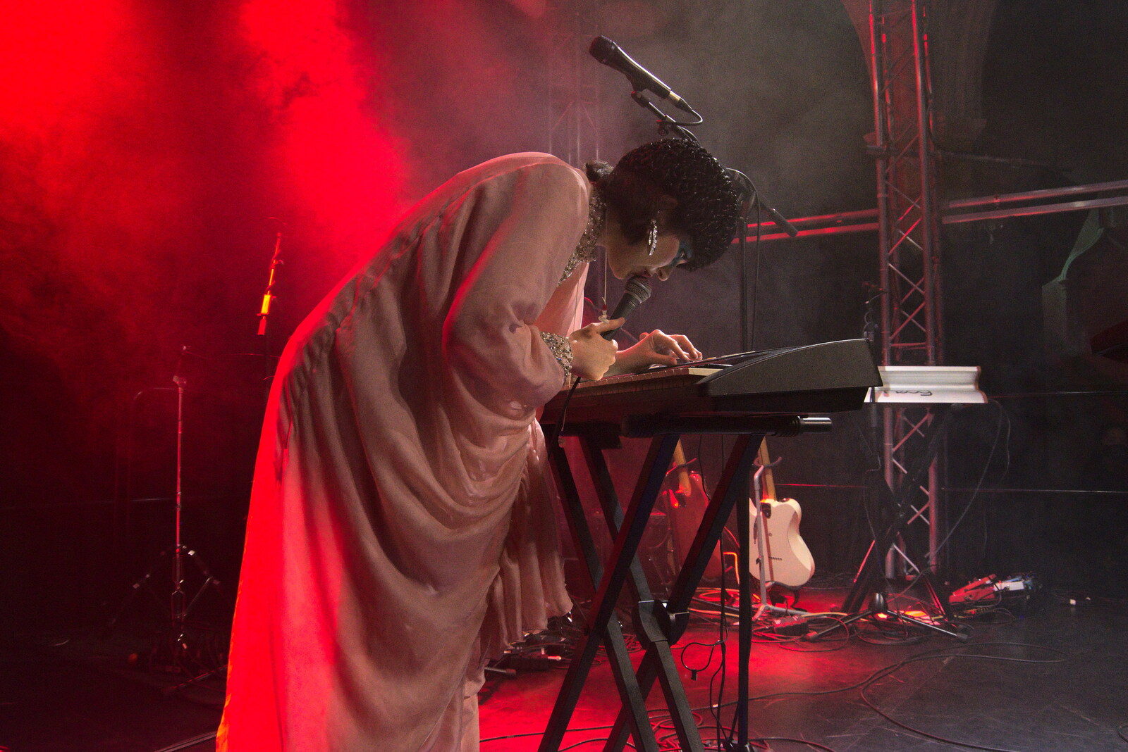 Vanity Fairy and Let's Eat Grandma, Arts Centre, Norwich - 26th January 2022: Daisy pretends to fiddle with a keyboard