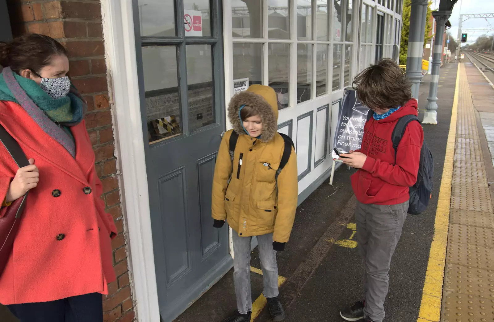 Hanging out by the waiting room at Diss station, from A Trip to the Odeon Cinema, Riverside, Norwich - 29th January 2022