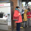 2022 Isobel lurks by the ticket machine on platform 2