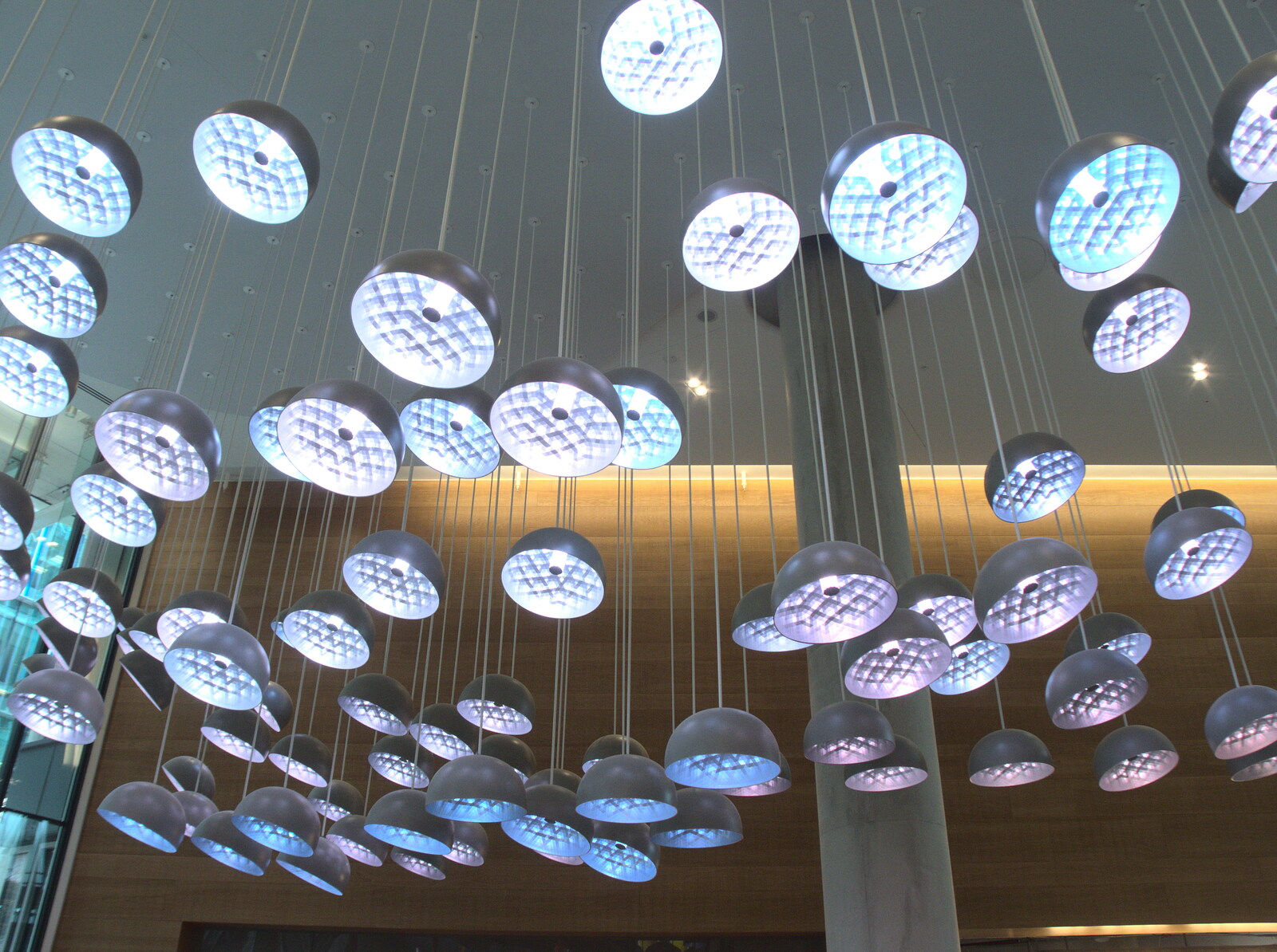 Funky lights in the lobby of 2 Kingdom Street from The Last Trip to the SwiftKey Office, Paddington, London - 23rd February 2022
