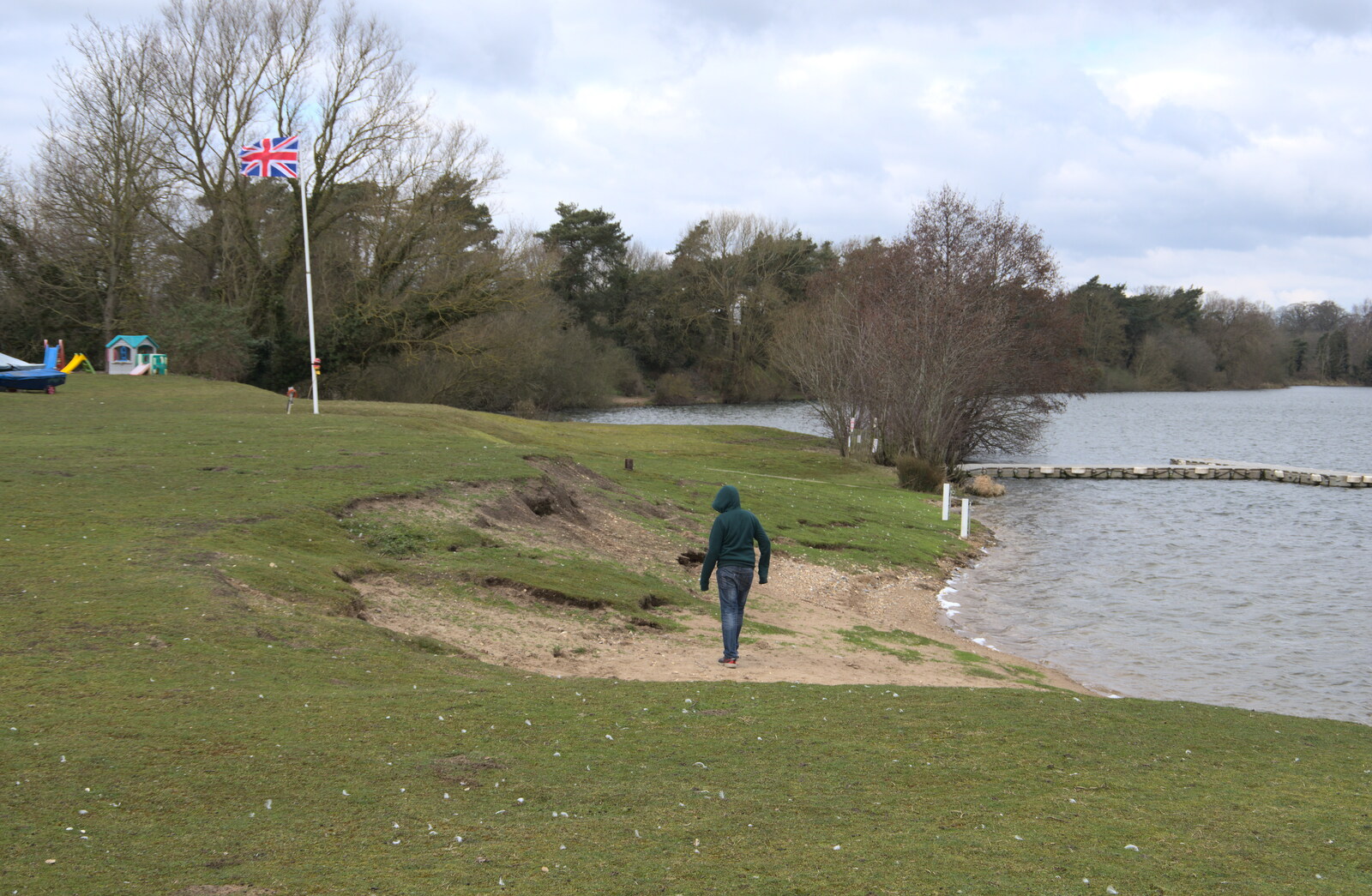 Fred heads off to look for animal bones from Weybread Pits and a Sunday Walk, Brome, Suffolk - 6th March 2022
