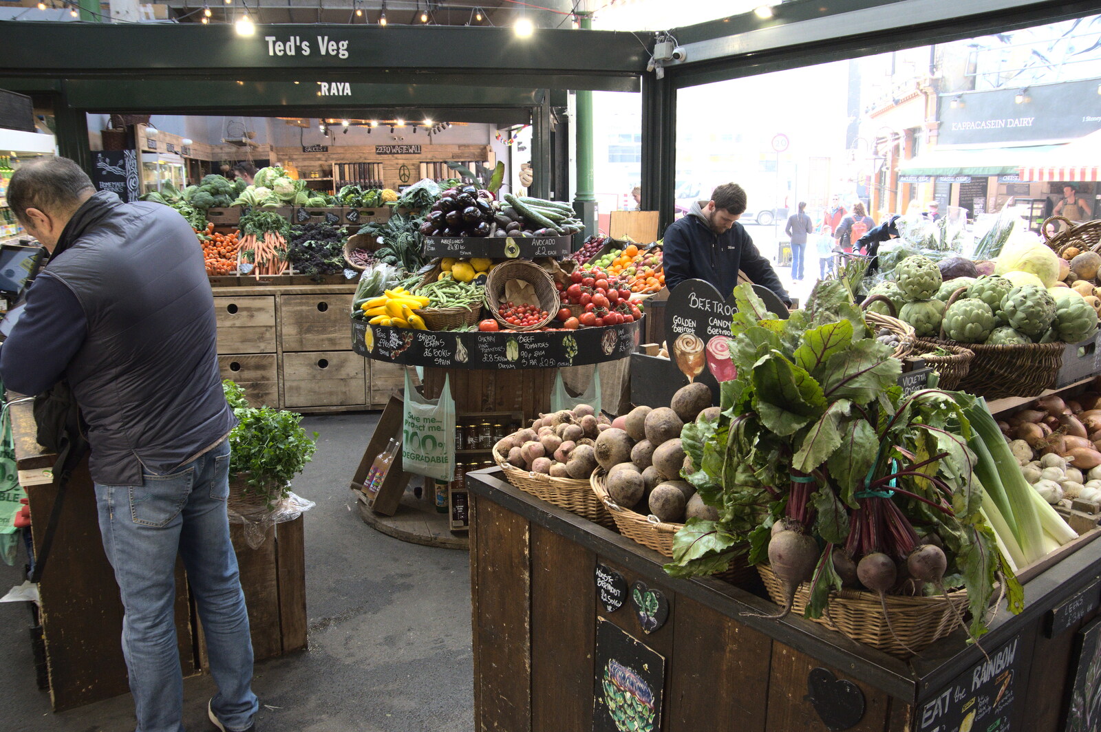A Walk Around the South Bank, London - 25th March 2022: Ted's Veg in Borough Market