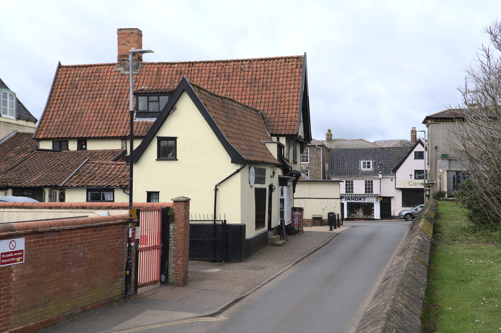 A Trip Down South, New Milton, Hampshire - 9th April 2022: A view to the back of Dolphin House