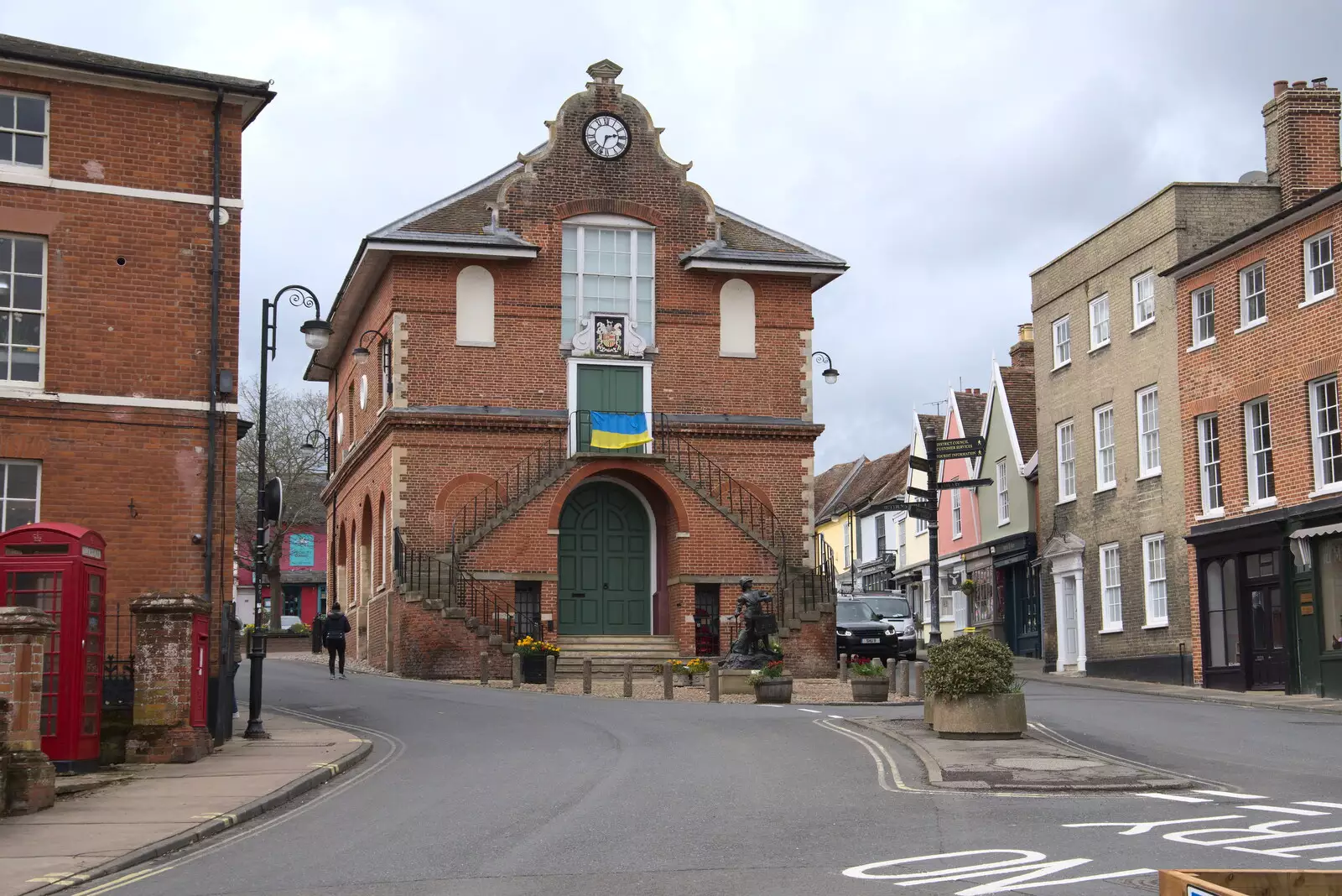 The town hall in Woodbridge, from A Trip Down South, New Milton, Hampshire - 9th April 2022