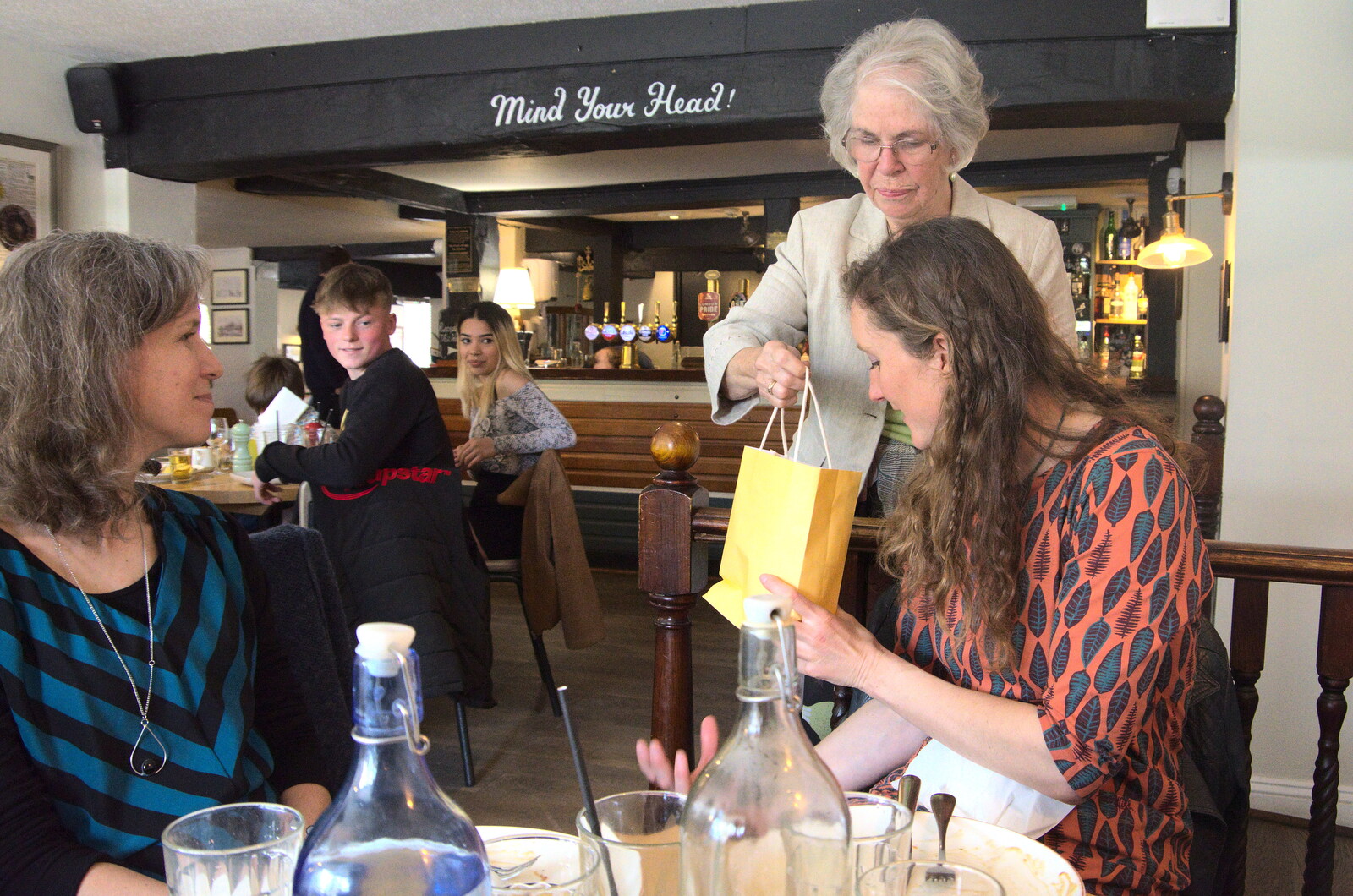 Bernice's Birthday and Walks Around New Milton and Lymington, Hampshire - 10th April 2022: Hannah gets a 'welcome' present as well