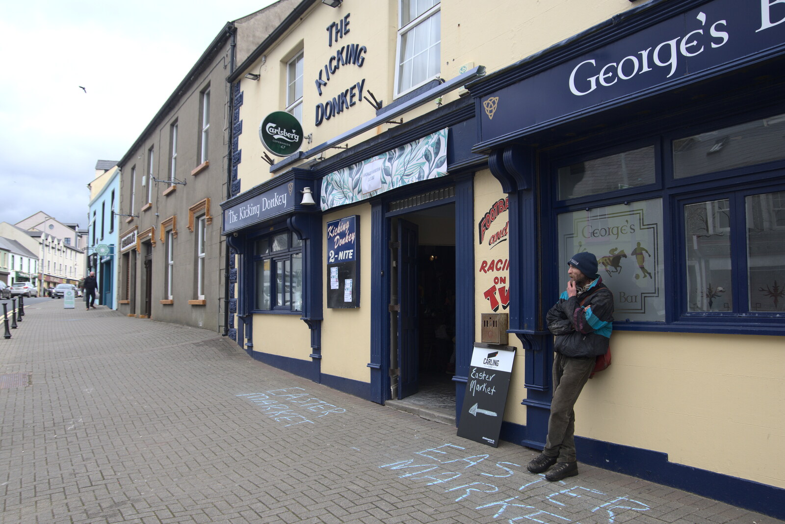Philly waits outside the pub from Manorhamilton and Bundoran, Leitrim and Donegal, Ireland - 16th April 2022