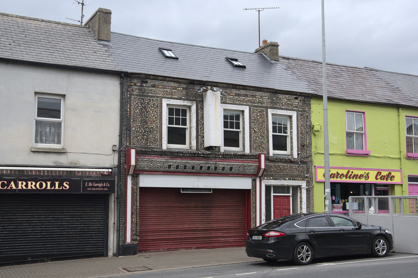 A shop is covered with shells from Manorhamilton and Bundoran, Leitrim and Donegal, Ireland - 16th April 2022
