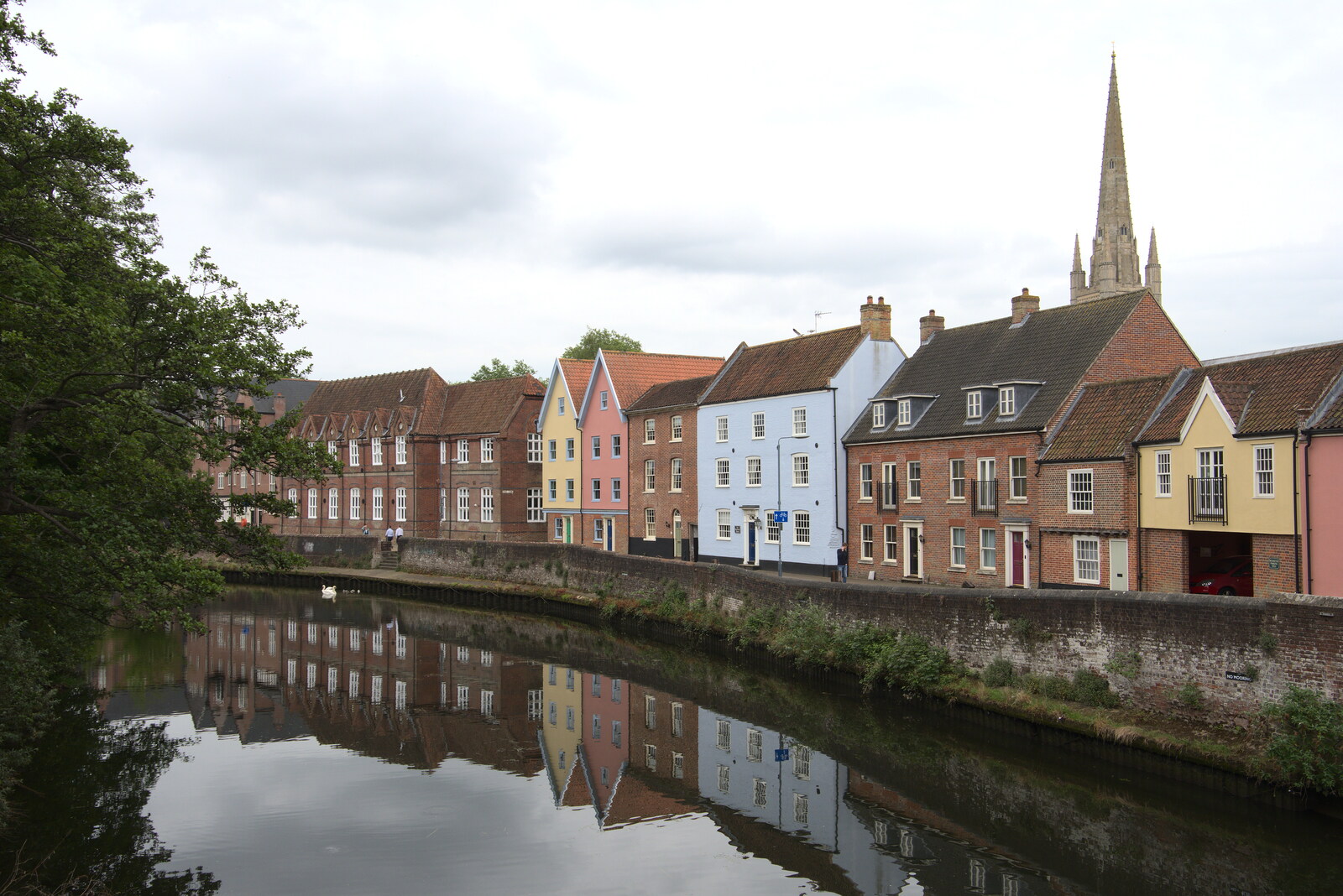 The Wensum almost looks like Bruges from Discovering the Hidden City: Norwich, Norfolk - 23rd May 2022