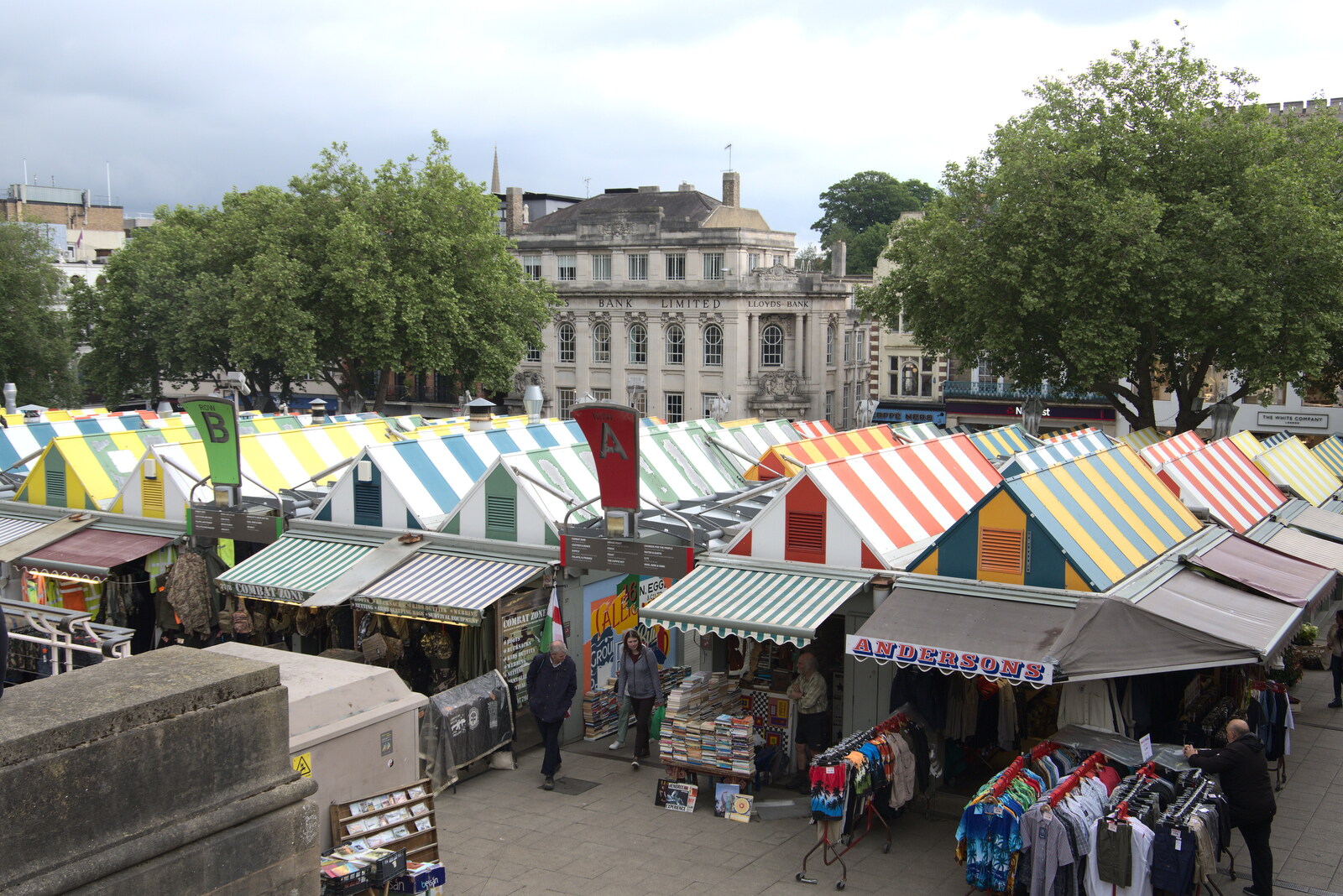 Looking over Norwich's outdoor market from Discovering the Hidden City: Norwich, Norfolk - 23rd May 2022