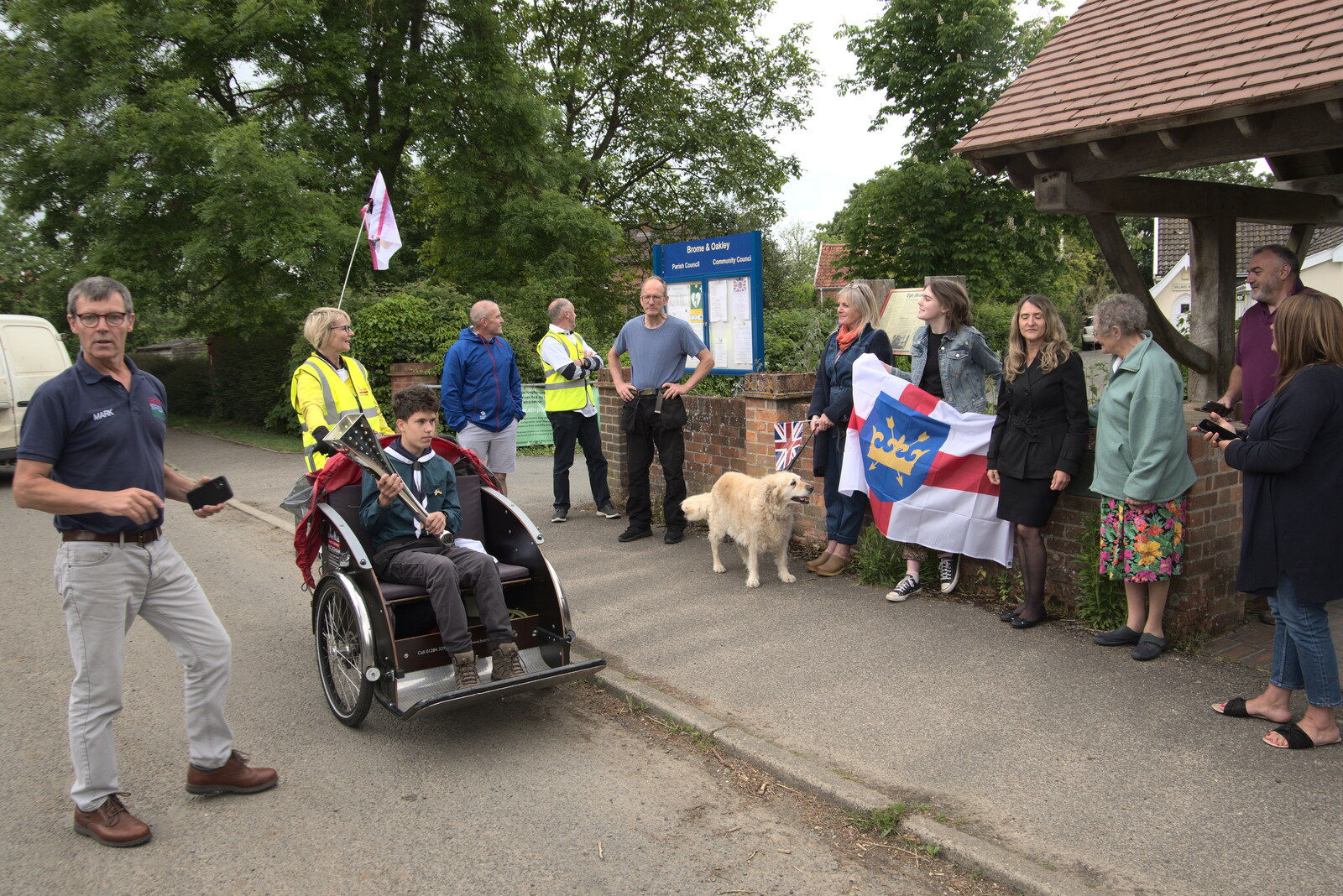 There's a stop outside the village hall from The Jubilee Torch Run, Brome and Oakley, Suffolk - 25th May 2022
