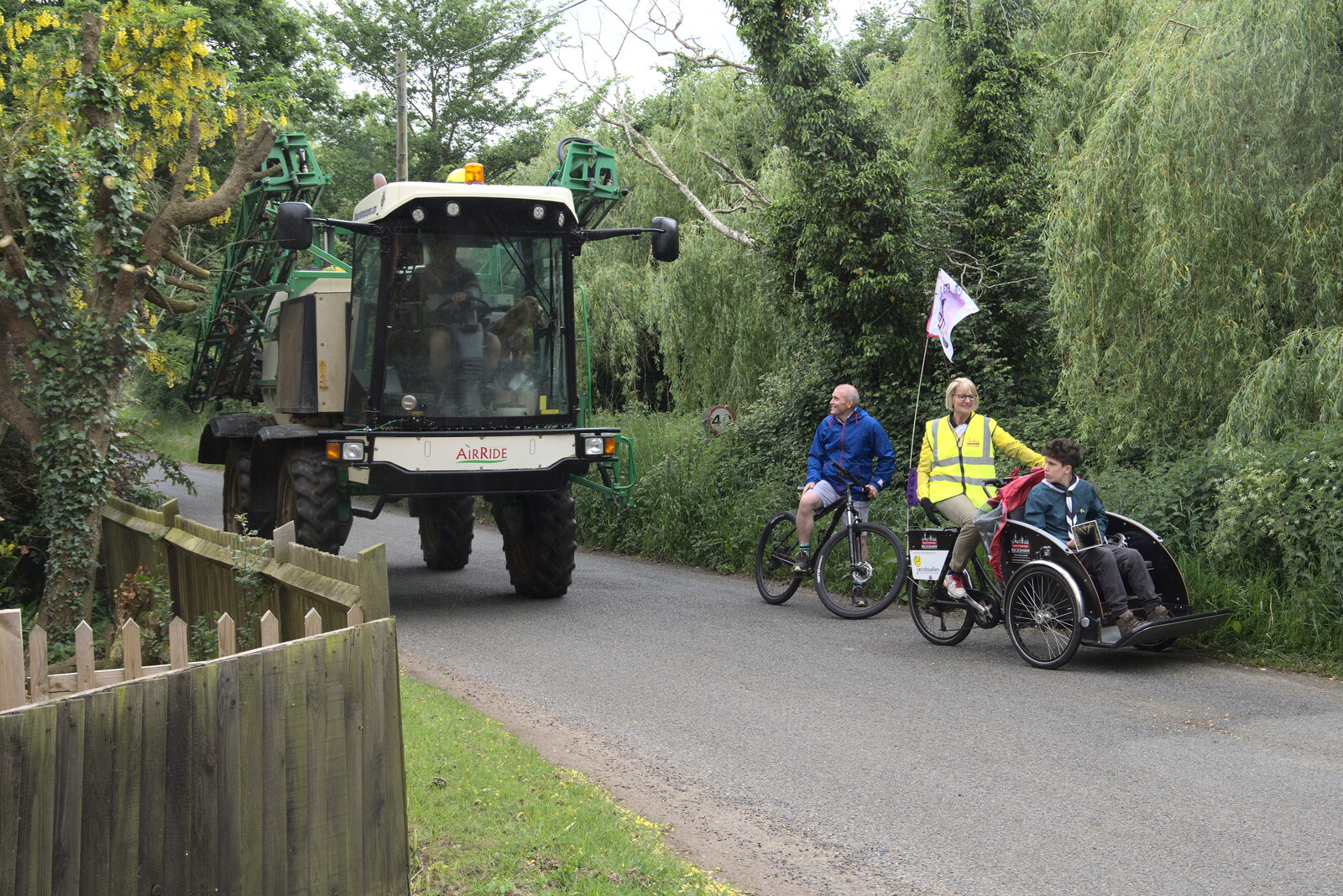 There's a pause to let a sprayer past from The Jubilee Torch Run, Brome and Oakley, Suffolk - 25th May 2022