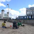 2022 We do sandcastles on the beach