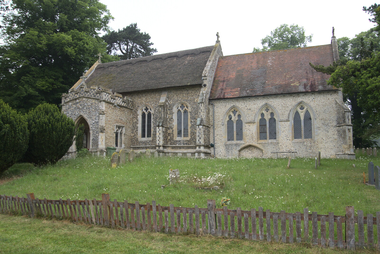 Platinum Jubilee Sunday in Palgrave, Brome and Coney Weston - 5th June 2022: St. Mary's at Coney Weston