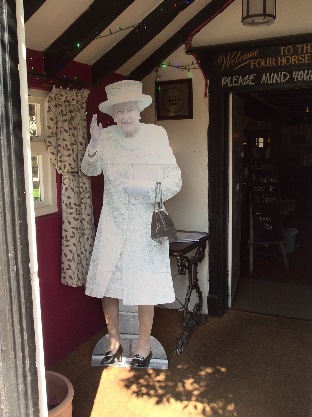 A Bike Ride Miscellany, Brome to Cotton, Suffolk - 6th June 2022: There's a cardboard cutout of the queen in the door