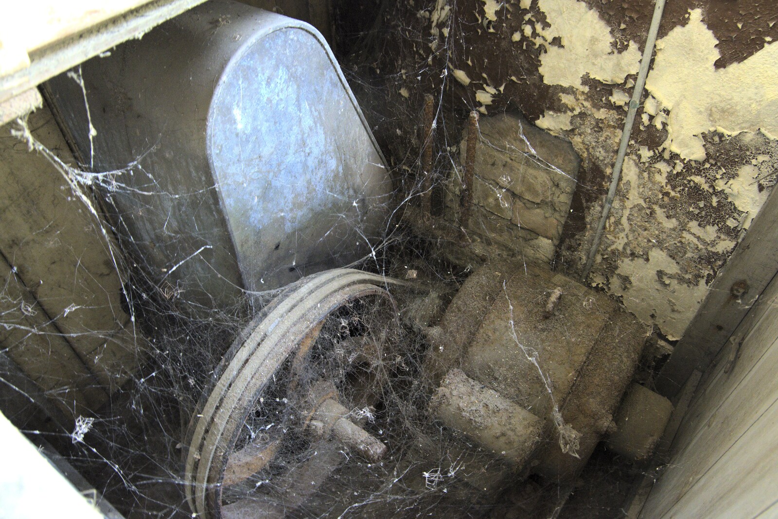 A cobweb-covered water pump from A 1940s Timewarp, Site 4, Bungay Airfield, Flixton, Suffolk - 9th June 2022