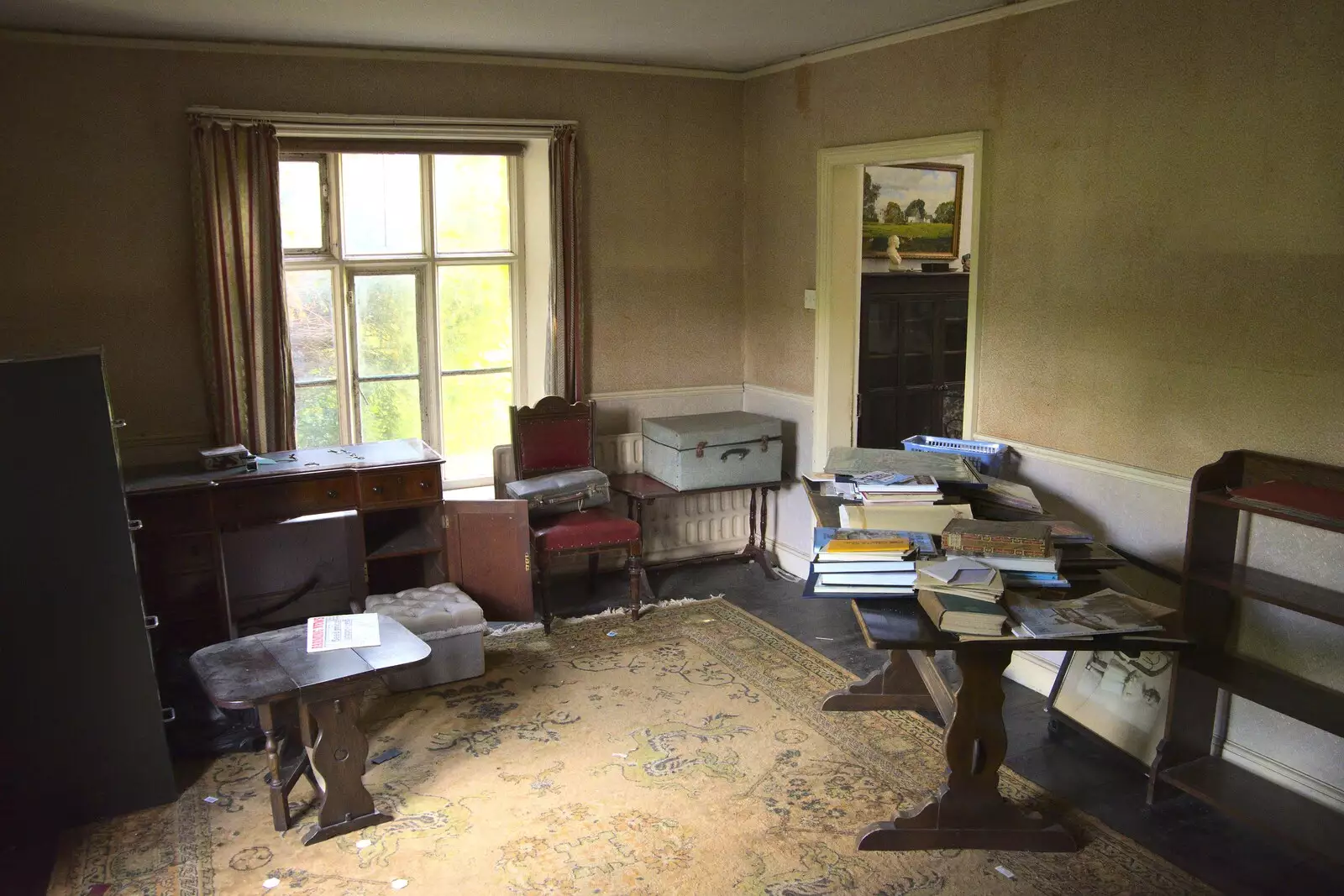 Yet another drawing room, from A 1940s Timewarp, Site 4, Bungay Airfield, Flixton, Suffolk - 9th June 2022