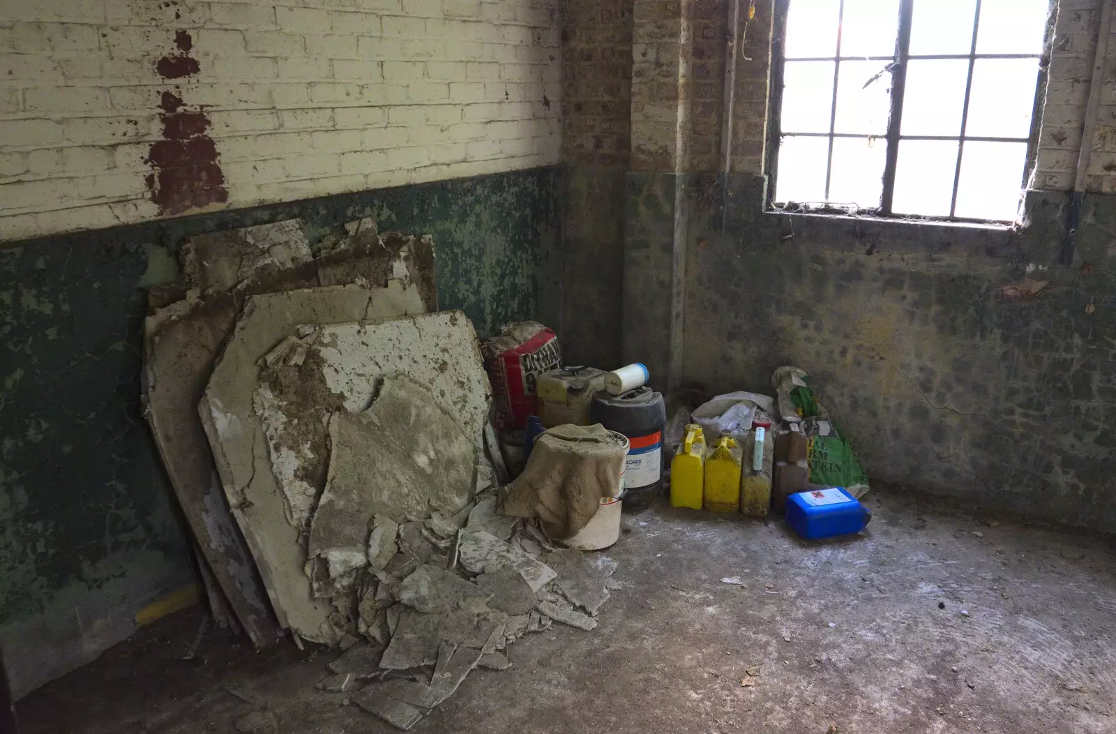Detritus in the corner of a building, from A 1940s Timewarp, Site 4, Bungay Airfield, Flixton, Suffolk - 9th June 2022