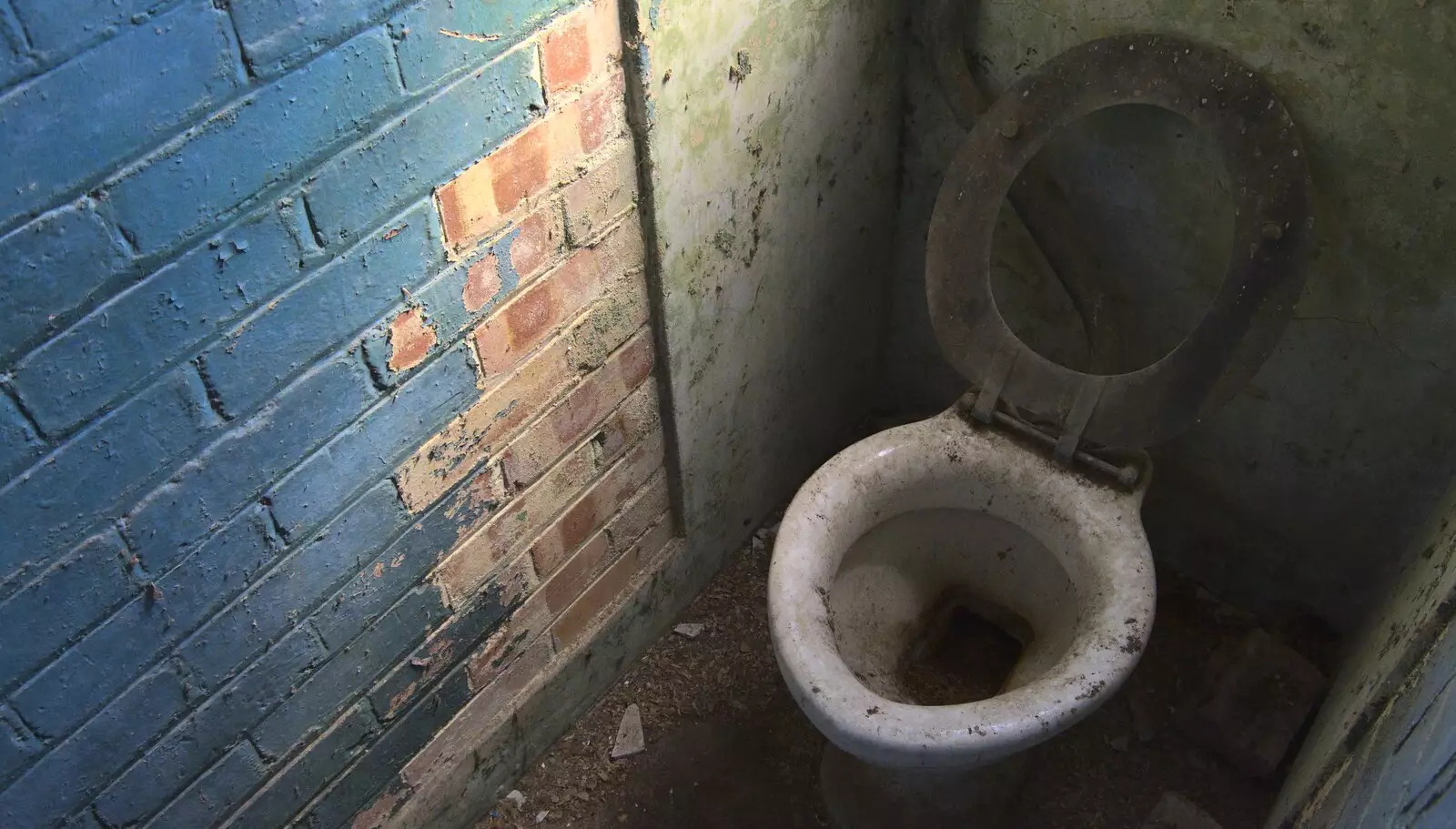 Looking down a dried-out toilet bowl, from A 1940s Timewarp, Site 4, Bungay Airfield, Flixton, Suffolk - 9th June 2022