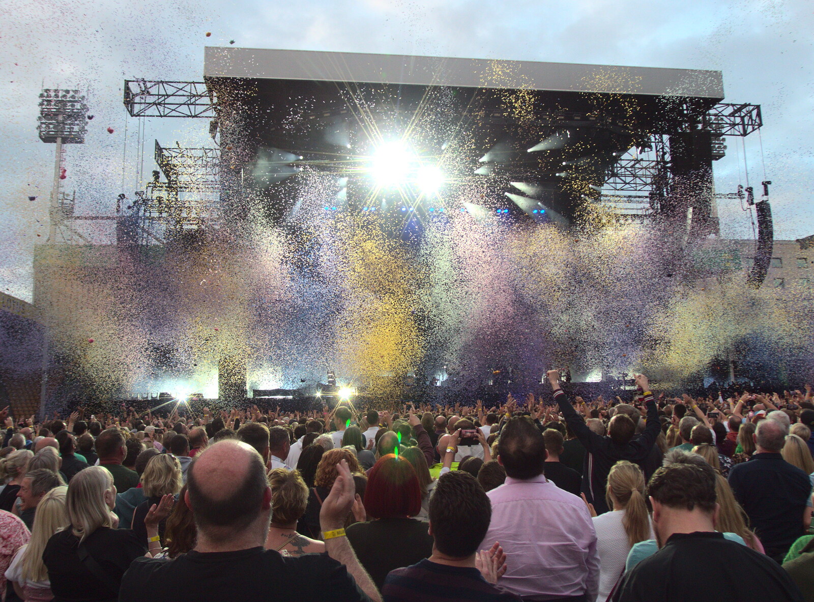 The Killers at Carrow Road, Norwich, Norfolk - 9th June 2022: The first of several confetti explosions