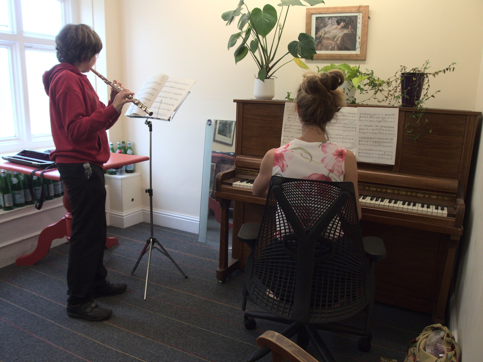 Fred's Flute Exam and Sean and Hannah Visit, Norwich and Brome, Suffolk - 18th June 2022: The accompanist plays piano for 'Vivace'
