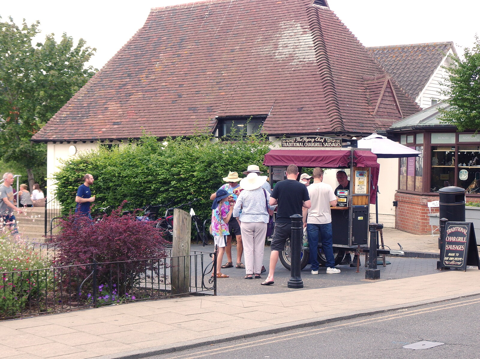 Andy the Sausage has a queueing thing going on from A Ride to Walsham Le Willows, Suffolk - 15th July 2022