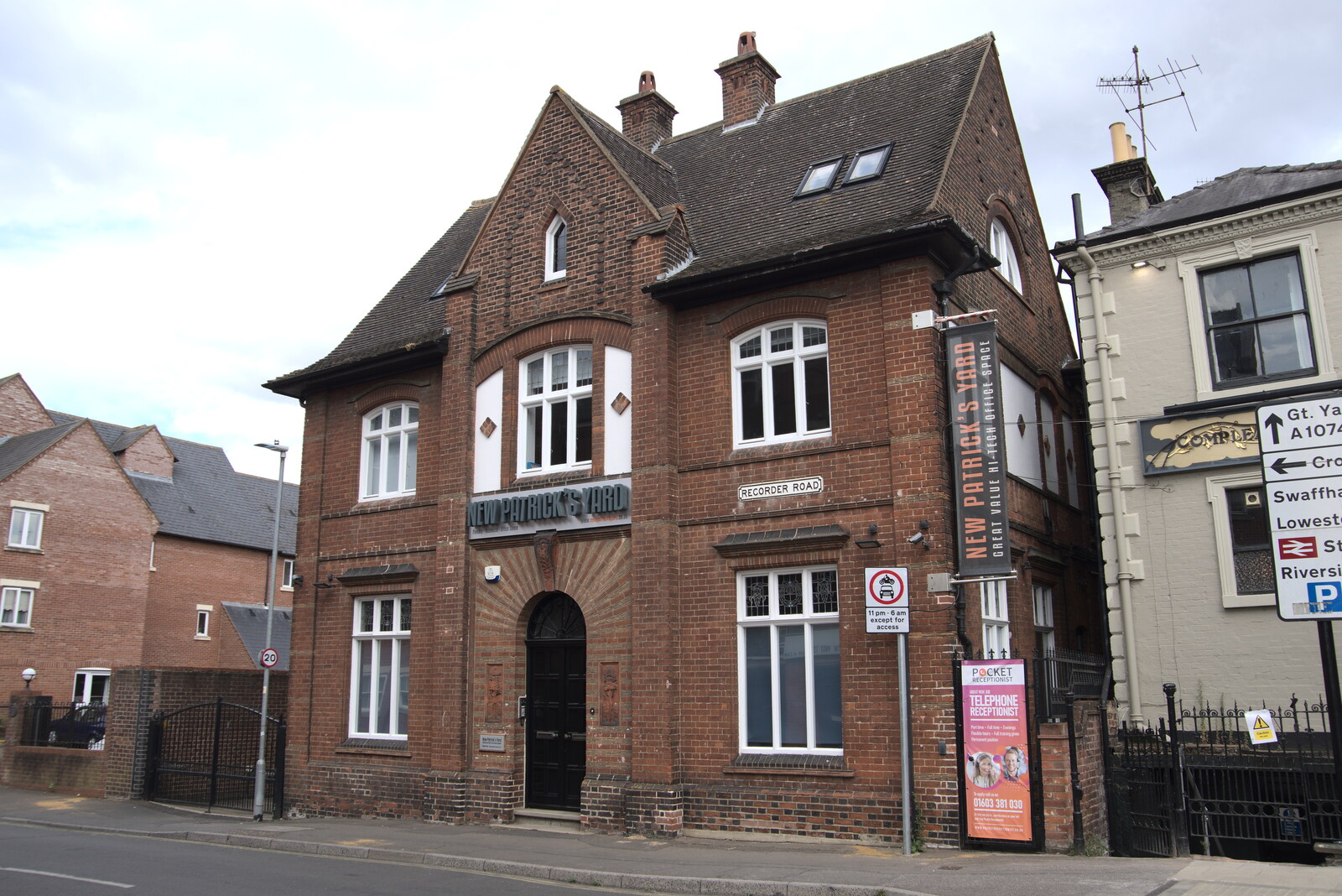 A July Miscellany, Diss, Eye and Norwich - 23rd July 2022: Interesting 1910-ish building on Recorder Road