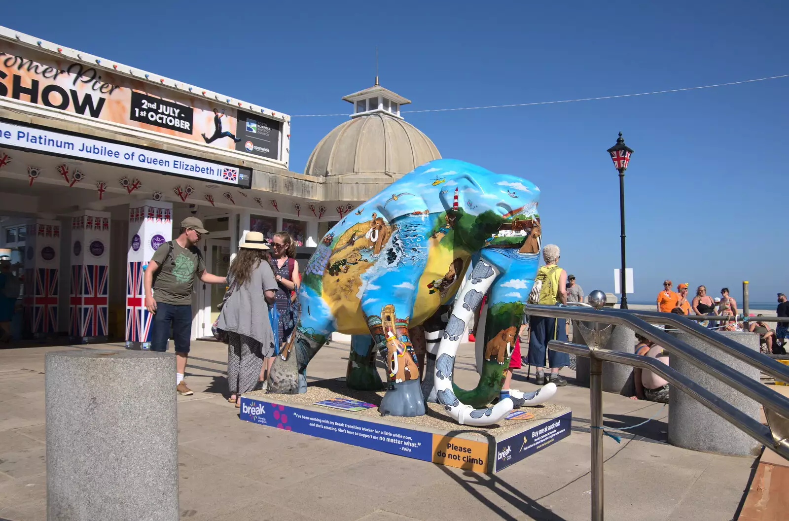 A painted woolly mammoth statue, from Camping at Forest Park, Cromer, Norfolk - 12th August 2022