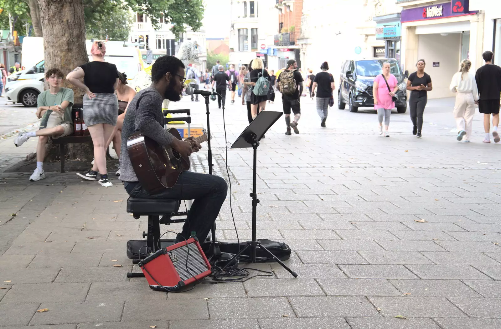 A busker does his thing on Gentleman's Walk, from A Norwich Trip, and Rob Folkard and Jo at The Bank, Eye, Suffolk - 20th August 2022