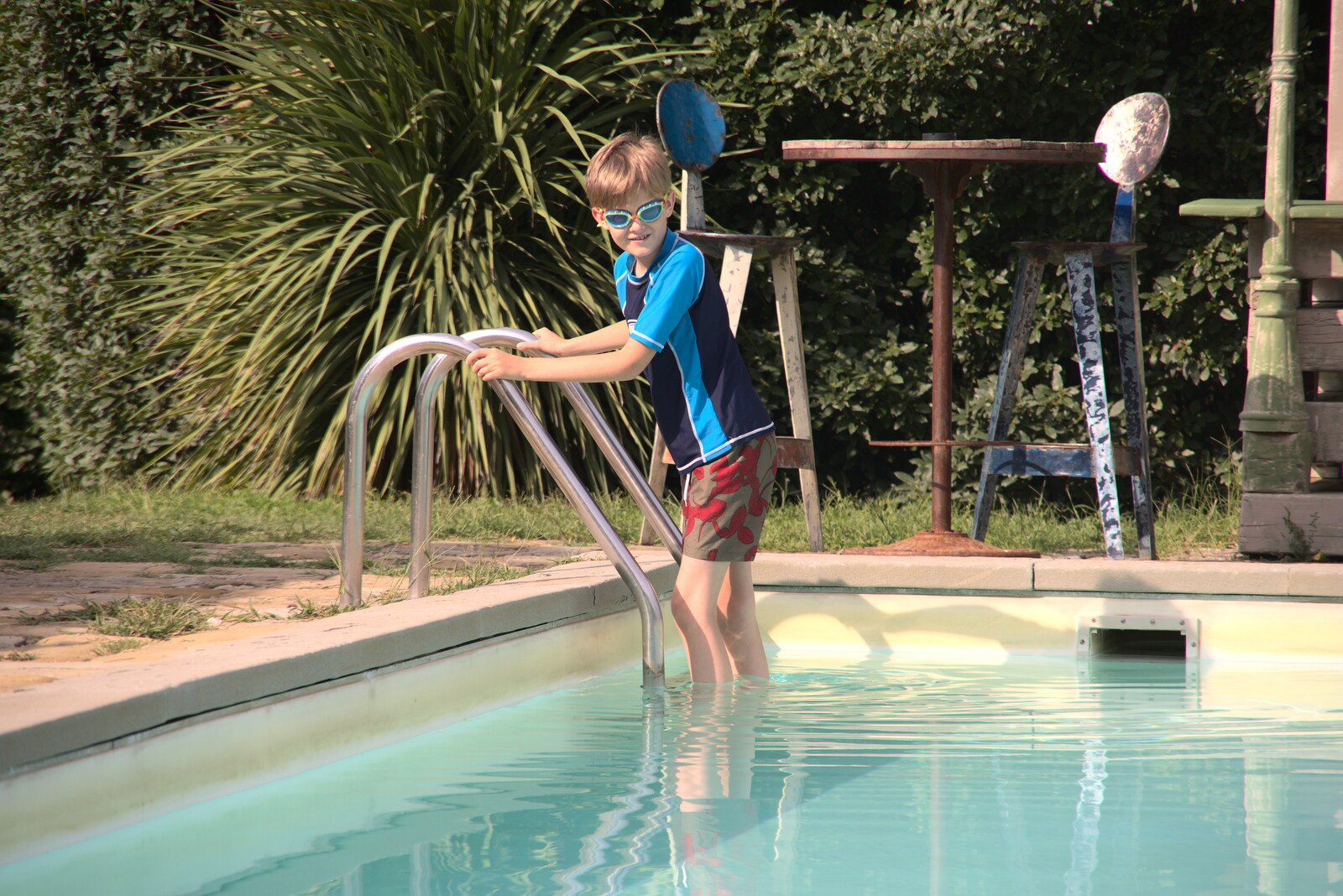 The Flags of Arezzo, Tuscany, Italy - 28th August 2022: Harry tries out the pool for the first time
