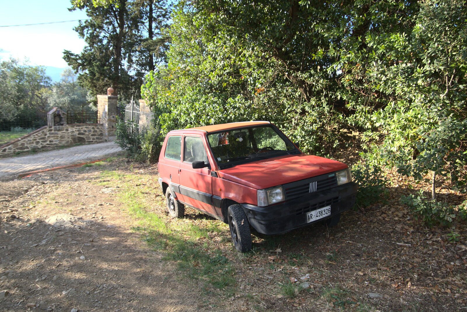 A Day by the Pool and a Festival Rehearsal, Arezzo, Italy - 3rd September 2022: There's a proper old Fiat Panda at the start