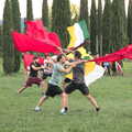 A Day by the Pool and a Festival Rehearsal, Arezzo, Italy - 3rd September 2022, More flag stabbing