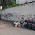 A Day by the Pool and a Festival Rehearsal, Arezzo, Italy - 3rd September 2022, Graffiti and bins near the cathedral