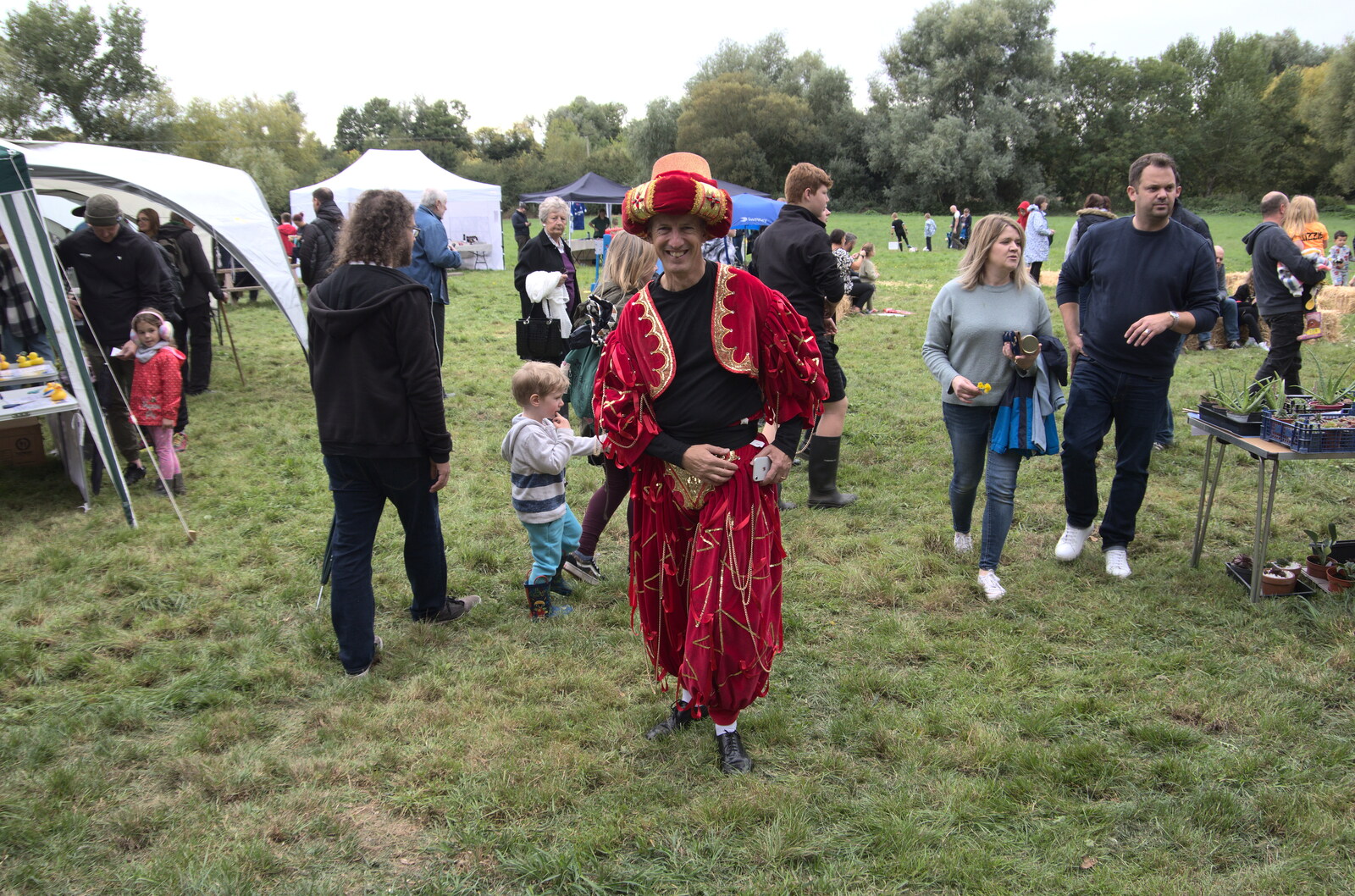 A pantomime genie roams around promoting the panto from Thrandeston History, and Scouts Duck Race, Eye, Suffolk - 24th September 2022