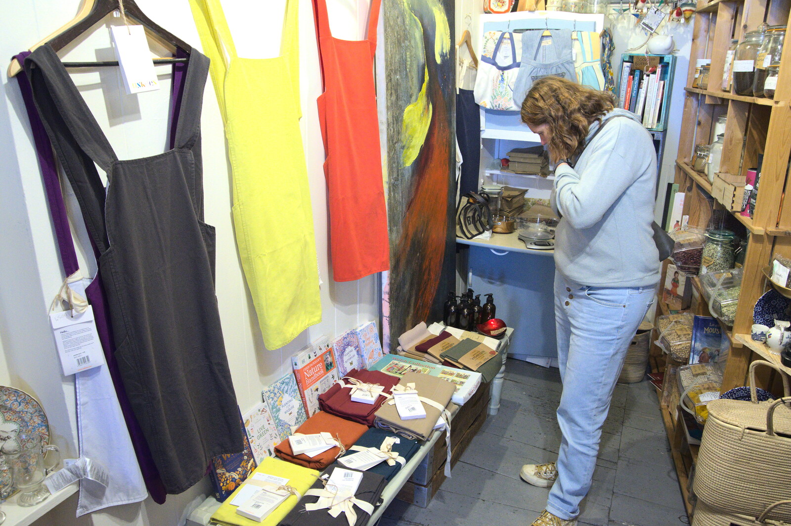 A Postcard from Bungay, Suffolk - 2nd November 2022: Isobel looks at stuff in the shop