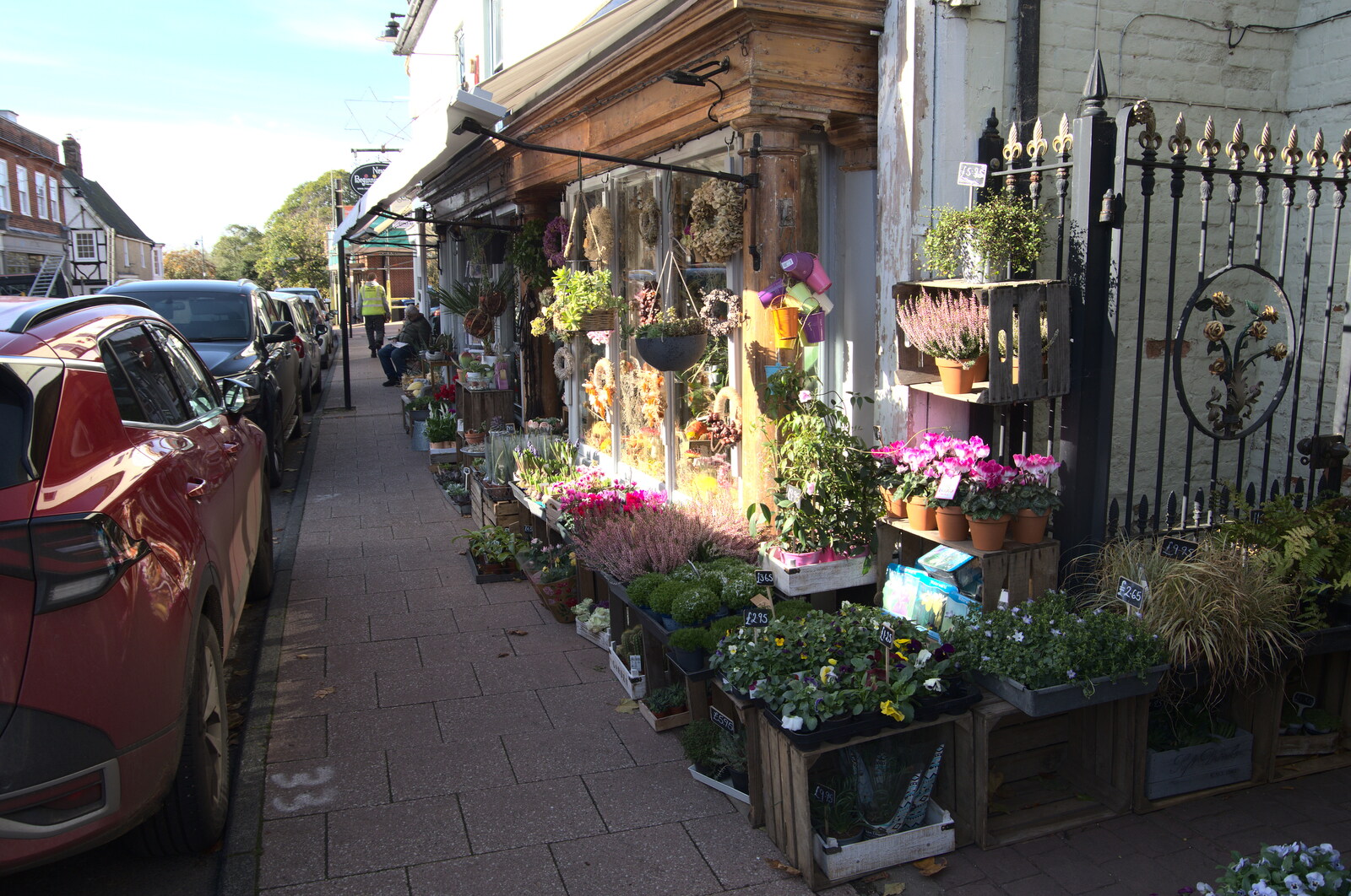 A Postcard from Bungay, Suffolk - 2nd November 2022: A flower shop on Earsham Street