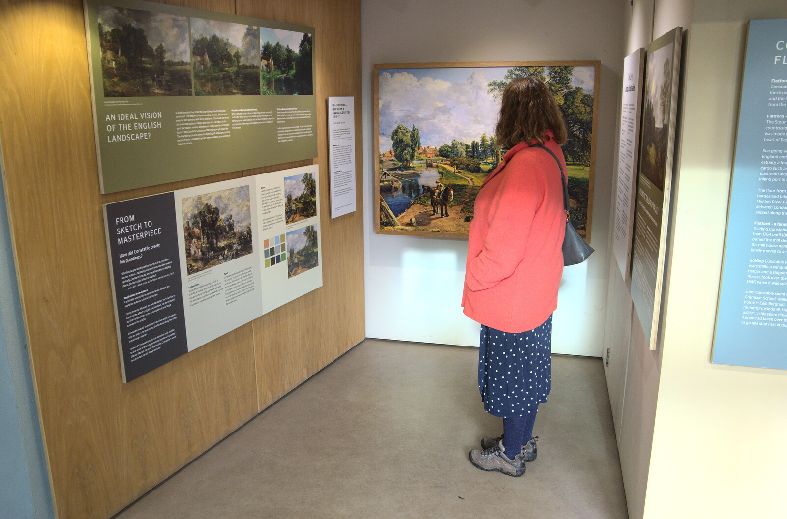 A Postcard from Flatford and Dedham, Suffolk and Essex, 9th November 2022: Isobel scopes out a Constable exhibition