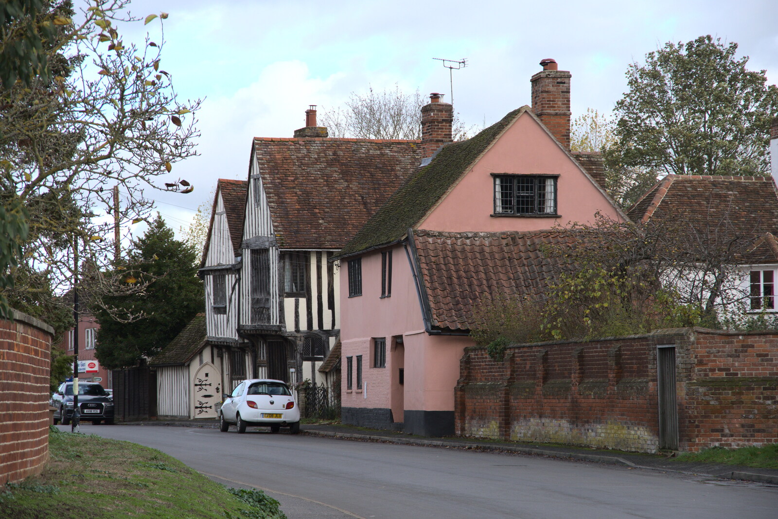 A Postcard from Flatford and Dedham, Suffolk and Essex, 9th November 2022: More old buildings in Stratford St. Mary